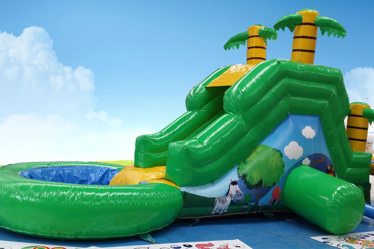 WW100 Coco Palm Inflatable Water Slide with Pool