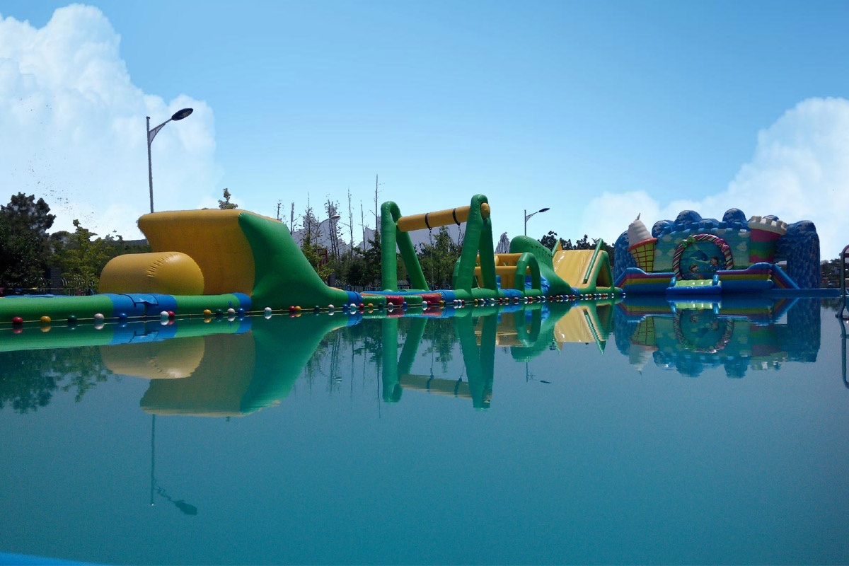 New Design Inflatable Floating Aqua Water Park For Adults