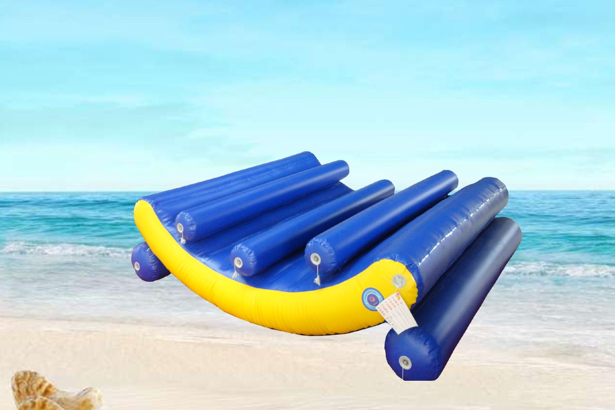 WT013 Inflatable moon boat floating water toy