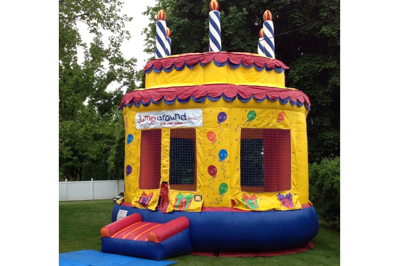 WJ151 Birthday Cake Bounce House Inflatable Caste