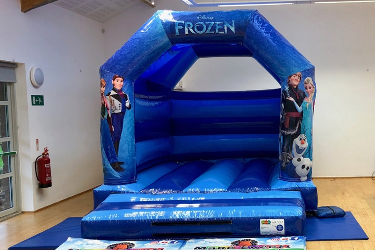 WB051 Frozen Inflatable Bounce House