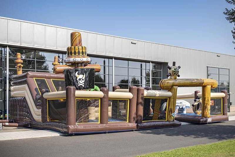 MC197 Pirate Inflatable Bounce World Park Fun City