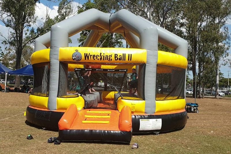 SG092 Outdoor Inflatable Wrecking Ball Sports Game
