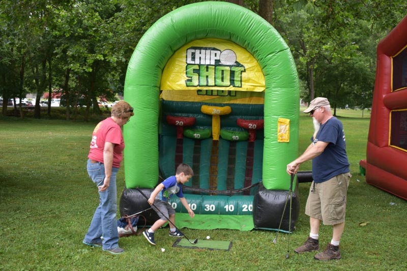 SG024 Inflatable Sports Golf Game Chip Shot
