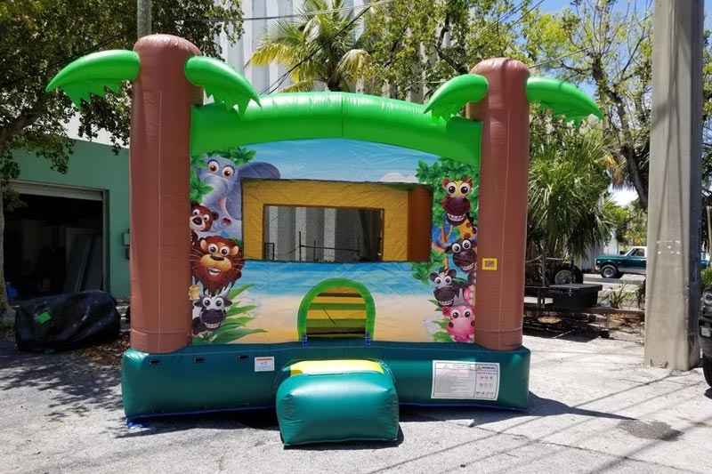 WB145 Jungle Inflatable Bounce House Jumping Castle