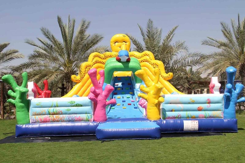 WB154 Coral Reed Park Fun City Inflatable Bouncy Castle