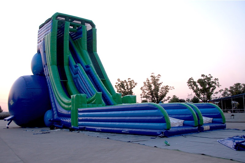 WS114 49ft World’s Tallest Dual Lane Inflatable Water Slide