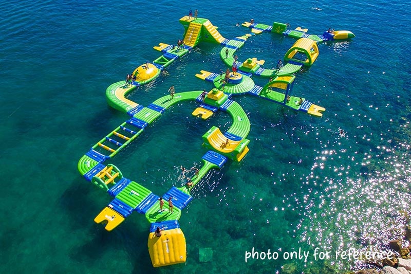 AP025 Splish Splash Water Park Inflatable Aqua Park