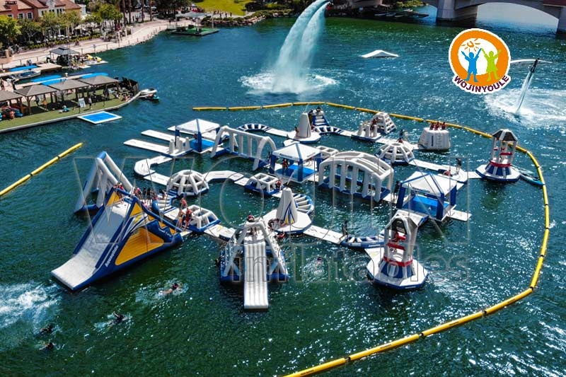 AP070 Outdoor Inflatable Aqua Park Floating Water Park