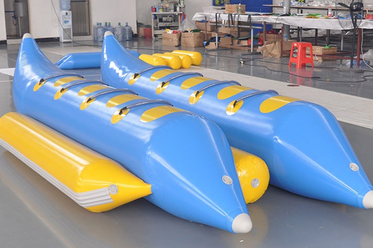 WT002 Plato 0.90mm PVC 8 Seats Inflatable Banana Boat Ride