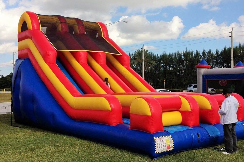 DS033 20ft Dual Lane SkyScraper Inflatable Dry Slide