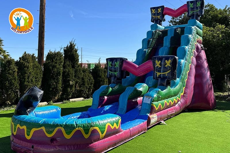 WW170 20ft Tall Level Up Dual Lane Inflatable Water Slide with Pool